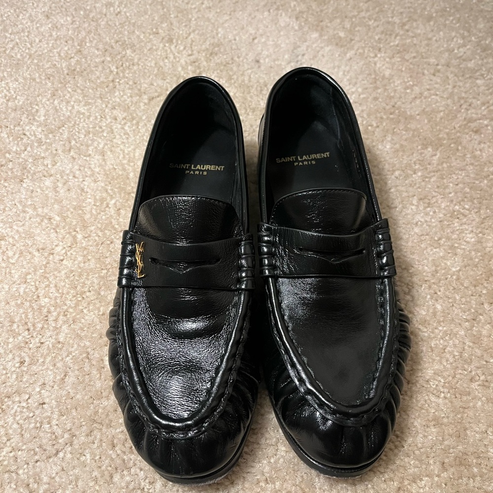 Saint Laurent Le Loafer - Picture 2 of 5